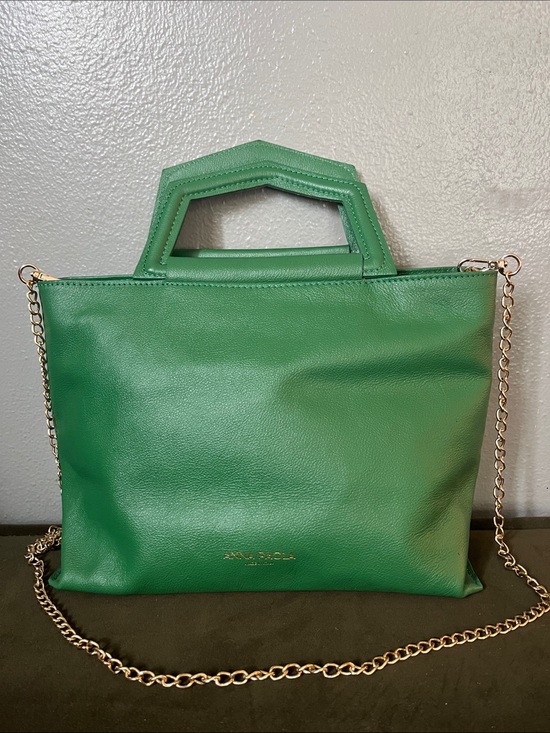 Anna Paola Handbags - Anna Paola Green Leather hand bag made in Italy